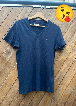 T-shirt Hilfiger, marque: Tommy Hilfiger, état: Très bon état, taille: S, 5,00 €, 5,95 € Protection acheteurs incluse
