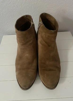 Boots nubuck, marque: mademoiselle côme, état: Bon état, taille: 39, 10,00 €, 11,20 € Protection acheteurs incluse