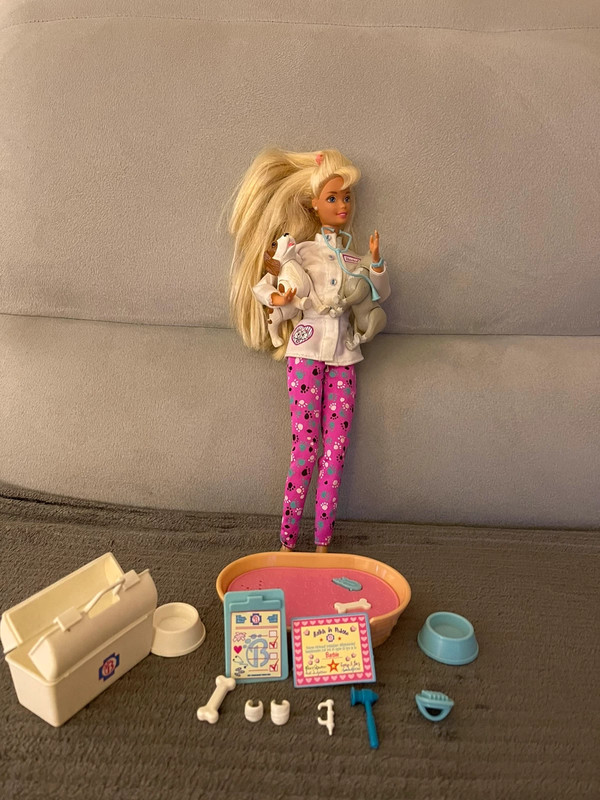Barbie vétérinaire vintage Mattel - Barbie | Beebs
