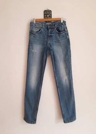 Jean regular troué ado bleu Taille XS - 14 ans Kiabi, brand: Kiabi, condition: Very good, size: 14 years / 164 cm, €5.50, €6.48 includes Buyer Protection