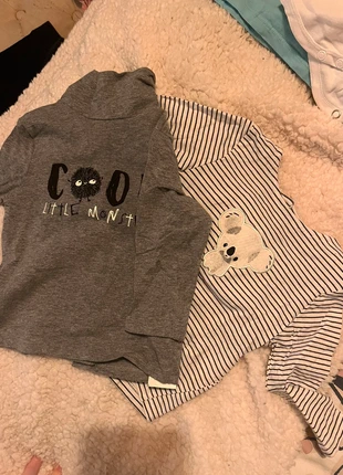 Lot de un sweat-shirt et col roulé , brand: Kiabi, condizioni: Buone, taglia: 6-9 mesi / 68 cm, €4.00, €4.90 include la Protezione acquisti
