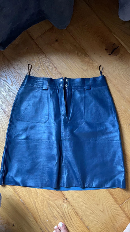 Jupe Cuir Marine Neuve Taille 44 Isaco Vinted 