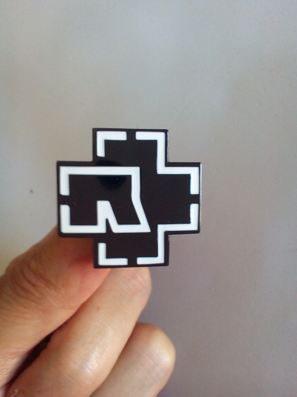 Rammstein Enamel Metal Pin Alfinete de Metal Esmaltado | Vinted