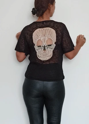 Top voile tête de mort, marque: Woman.Code, état: Très bon état, taille: L / 40 / 12, 8,00 €, 9,10 € Protection acheteurs (Pro) incluse