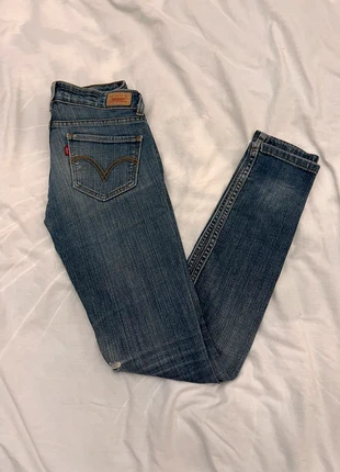 Jeans Levi’s vintage , marca: Levi's, estado: Bueno, tamaño: S / 36 / 8, 8,00 €, 9,10 € Protección al comprador incluida