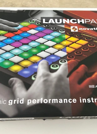 Novation Launchpad MK2 Ableton Live Lite 64 Key Controller, marque: Novation, état: Neuf sans étiquette, 50,00 €, 53,20 € Protection acheteurs incluse