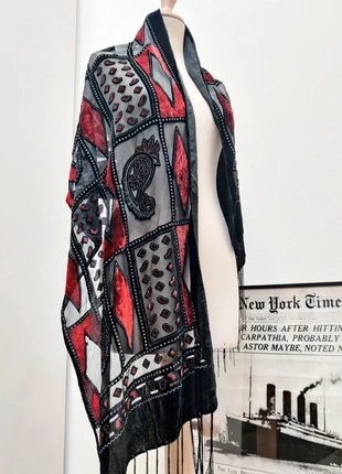 Maxi vintage silk and velvet scarf vampire goth Harley Queen inspired, brand: Vintage Dressing, condizioni: Ottime, €14.00, €15.40 include la Protezione acquisti