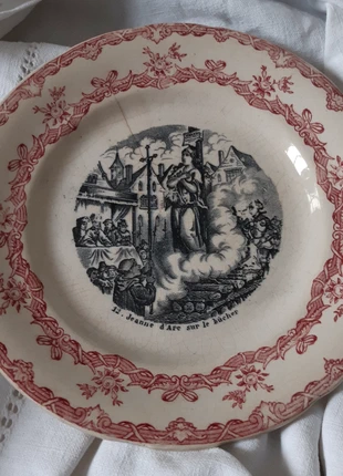 petite assiette ancienne, marque: Choisy le Roi, état: Satisfaisant, 3,00 €, 3,85 € Protection acheteurs incluse