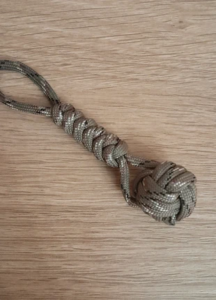 Porte clés en paracorde, merk: Fait Main, staat: Nieuw zonder prijskaartje, maat: Universeel, € 5,00, € 5,95 inclusief Kopersbescherming