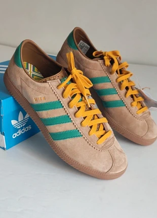 Adidas Originals talla 42, merk: adidas, staat: Nieuw met prijskaartje, maat: 42, € 169,00, € 178,15 inclusief Kopersbescherming