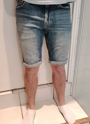 Short Calvin Klein, marque: Calvin Klein, état: Très bon état, taille: W28 | FR 38, 6,50 €, 7,53 € Protection acheteurs incluse
