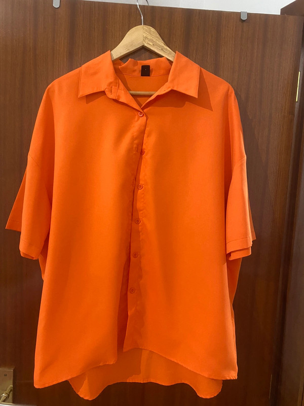 Camisa laranja da shein 1