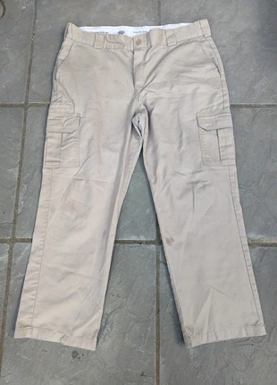 Levis Cargo Trousers Beige W40/L30, brand: Levi's, condition: Satisfactory, size: W40, £4.00, £4.90 includes Buyer Protection