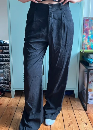 Pantalon large , marque: Zara, état: Très bon état, taille: L, 10,00 €, 11,20 € Protection acheteurs incluse