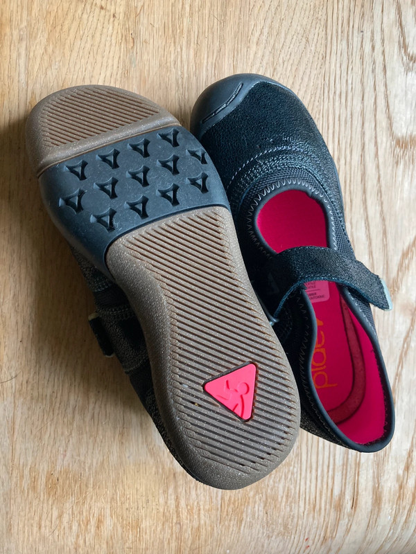 Plae Emme black 12UK 31EU Vinted