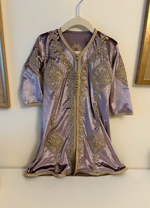 Robe marocaine fille 1,5a, marokkaans kleedje meisje 1,5j, état: Neuf sans étiquette, taille: 12-18 mois / 80 cm, 17,00 €, 18,55 € Protection acheteurs incluse