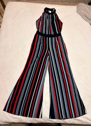 Striped Jumpsuit Black Gray and Red, marque: Showny, état: Neuf sans étiquette, taille: S / 36 / 8, 11,00 €, 12,25 € Protection acheteurs incluse