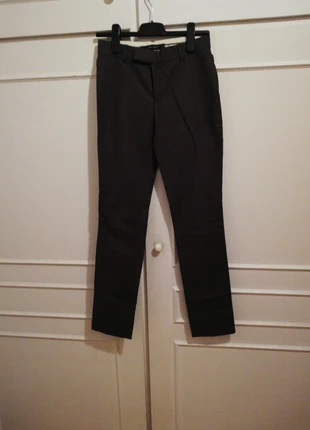 Pantalon femme marque Zara Basic taille 34, brand: Zara Basic, condition: Very good, size: XS / 34 / 6, €2.50, €3.33 includes Buyer Protection