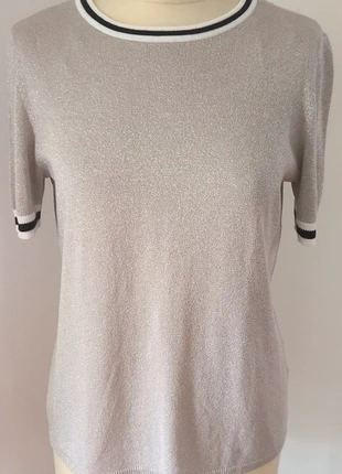 Tee shirt brillant, marke: ONLY, zustand: Sehr gut, größe: L / 40 / 12, 12,00 €, 13,30 € inklusive Vinted-Käuferschutz