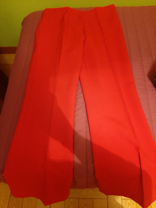 Pantalon rojo 2