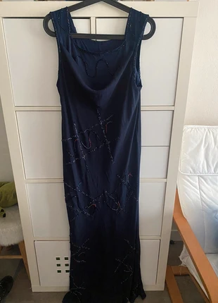 Robe de soirée taille 44 parfait état, zustand: Sehr gut, größe: XXL / 44 / 16, 15,00 €, 16,45 € inklusive Vinted-Käuferschutz