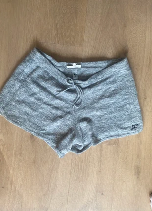 Short court en maille, marque: Love Stories, état: Neuf sans étiquette, taille: M / 38 / 10, 4,00 €, 4,90 € Protection acheteurs incluse