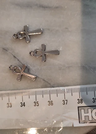 Ankh, Henkelkreuz, 3 stk, zustand: Neu, 1,50 €, 2,28 € inklusive Vinted-Käuferschutz