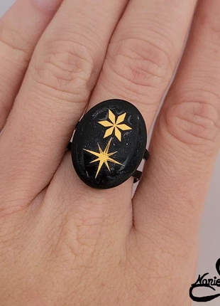 Bague ajustable ovale noire avec deux étoiles dorées, marca: Fait Main, estado: Nuevo sin etiquetas, tamaño: Ajustable, 9,00 €, 10,15 € Protección al comprador incluida