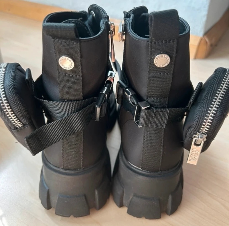 Steve Madden Boots mit Tasche 2