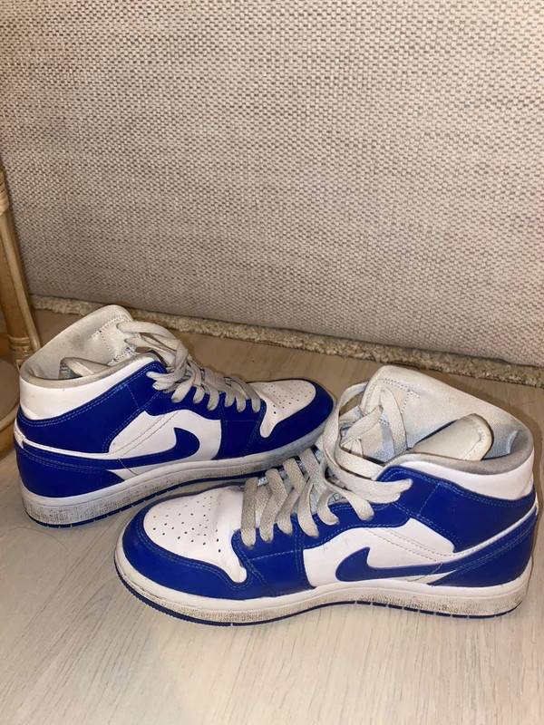 Air jordan blue white Nike 4