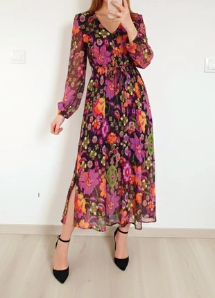 Robe longue colorés Bréal taille 38, marke: Bréal, zustand: Neu, größe: M / 38 / 10, 30,00 €, 32,20 € inklusive Vinted-Käuferschutz