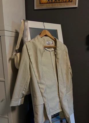 Blazer, marque: Bershka, état: Très bon état, taille: S / 36 / 8, 3,50 €, 4,38 € Protection acheteurs incluse