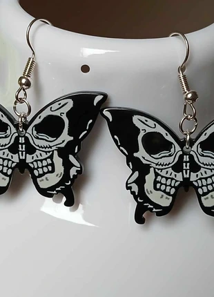 Butterfly skull, staat: Nieuw met prijskaartje, € 2,50, € 3,33 inclusief Kopersbescherming