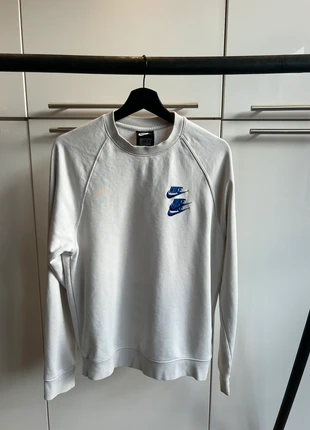 Nike trui wit, marque: Nike, état: Très bon état, taille: XS, 7,50 €, 8,58 € Protection acheteurs incluse