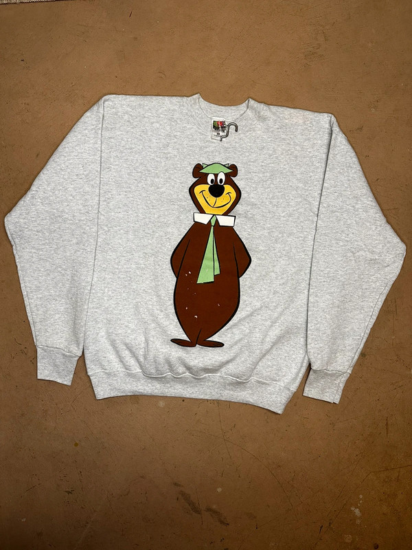 Vintage Early/Late 90s Yogi Bear Graphic Crewneck | Vinted