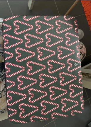 Étui rigide Burga, brand: Burga, condition: New with tags, €35.00, €37.45 includes Buyer Protection