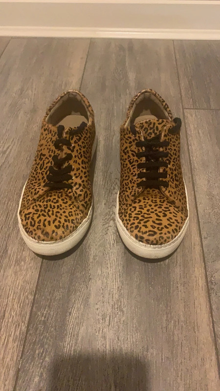 Joules leopard hot sale print trainers