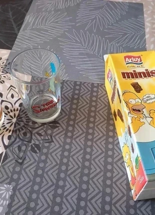 Collection petit lot : Verres a Moutarde Simpson + Boite carton de céréales, condition: Good, €4.00, €4.90 includes Buyer Protection