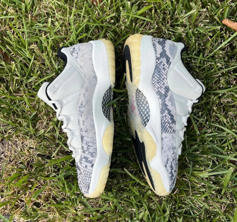 Jordan 11 retro low light bone online