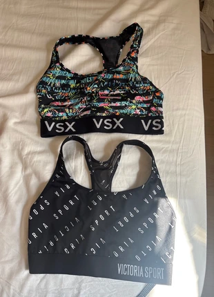 2 brassières sport victoria secret, brand: Victoria's Secret, condition: Very good, size: S, €6.00, €7.00 includes Buyer Protection