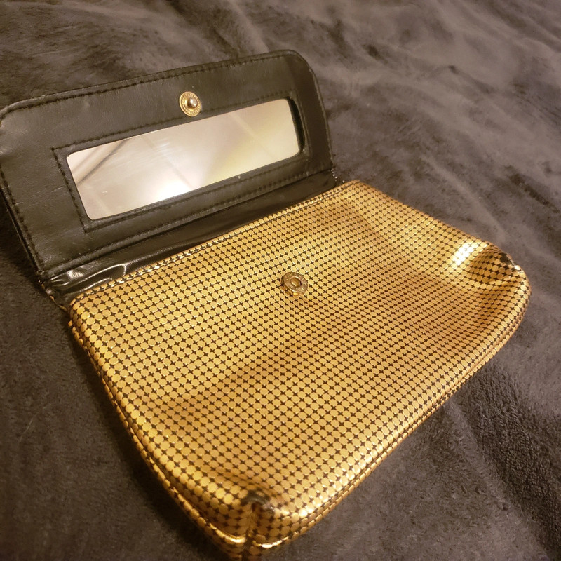 Gold Clutch 2