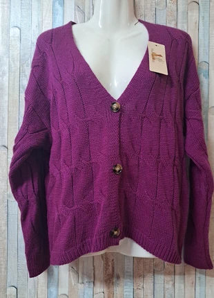 Casaco beringela, état: Neuf avec étiquette, taille: Taille unique, 14,00 €, 15,40 € Protection acheteurs incluse