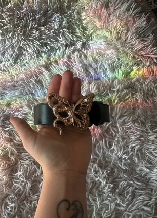 Ceinture à boucle papillon et serpent, marque: Fashion, état: Très bon état, taille: 70 cm, 4,00 €, 4,90 € Protection acheteurs incluse