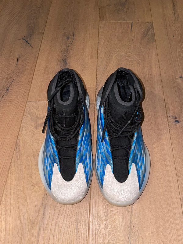 Yeezy Basketball Frozen Blue