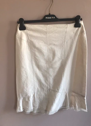 Jupe en lin beige, marque: Max Mara, état: Très bon état, taille: M / 38 / 10, 5,00 €, 5,95 € Protection acheteurs incluse