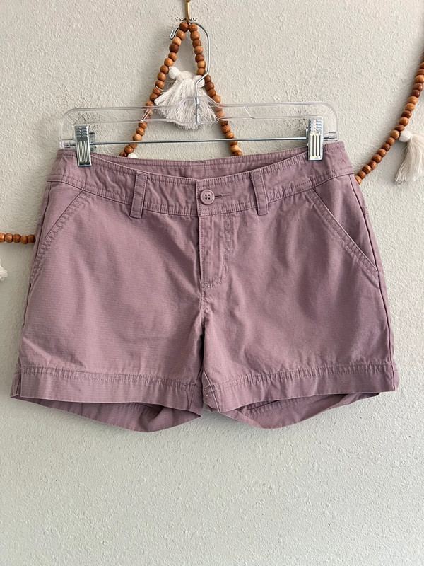 Columbia light purple cotton shorts 1