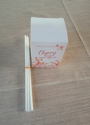 Diffuseur parfum à la fleur de cerisier, brand: SPA, condizioni: Nuovo con cartellino, €5.55, €6.53 include la Protezione acquisti