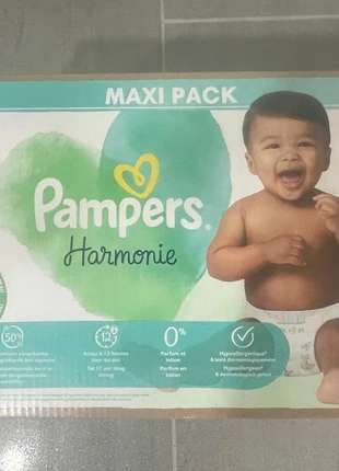 Carton de couches Pampers harmonie taille4, brand: Pampers, condition: New with tags, size: 7–18 kg | 15–40 lb, €27.00, €29.05 includes Buyer Protection
