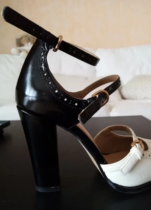 Sandales chics, marque: ASOS, état: Neuf sans étiquette, taille: 37, 20,00 €, 21,70 € Protection acheteurs incluse