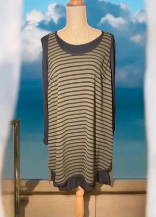 Robe kakie Miss Captain, merk: Miss Captain, staat: Heel goed, maat: XL / 42 / 14, € 14,00, € 15,40 inclusief Kopersbescherming